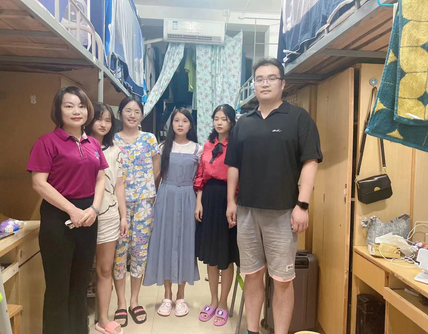 b1566d1750e347119bc2f78bea3120a7.jpg b1566d1750e347119bc2f78bea3120a7.jpg