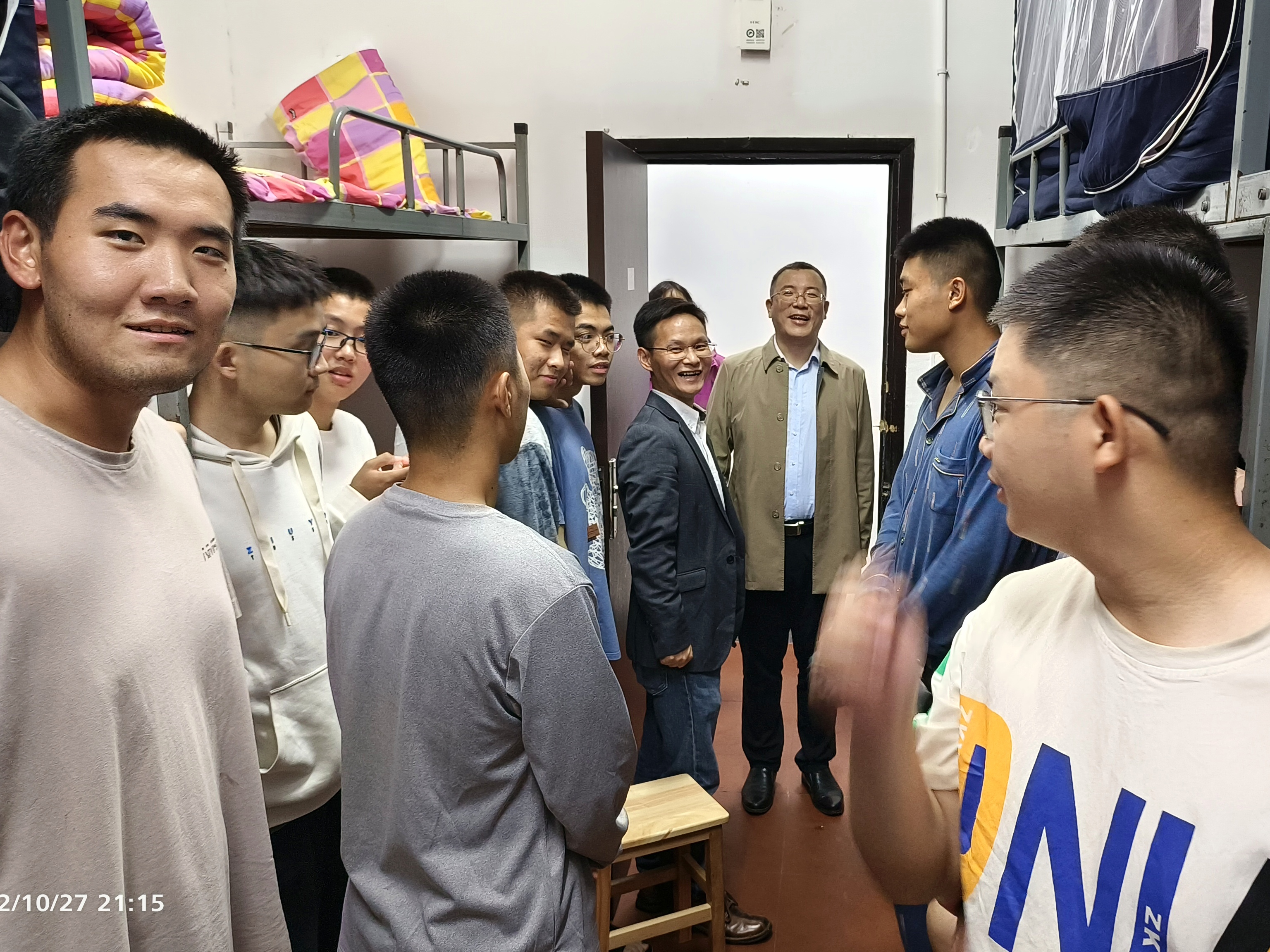 7bbe4e56dfec4e6e9da4422d5a9d1541.jpg 7bbe4e56dfec4e6e9da4422d5a9d1541.jpg